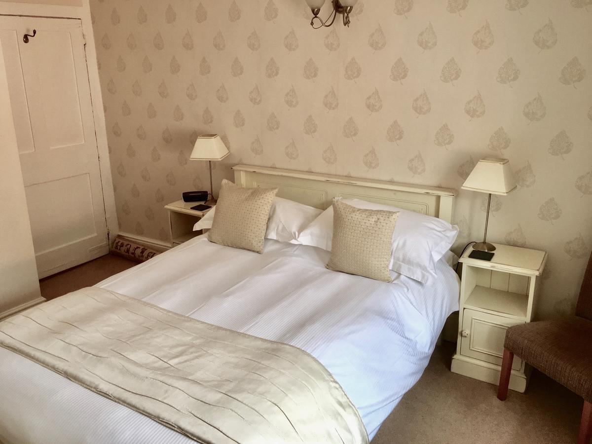 Six Castlegate Bed & Breakfast Cockermouth Exterior photo